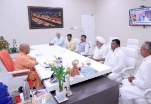 अमरोहा21सितम्बर2023*सीएम योगी आदित्यनाथ से मिले जिले के विधायक