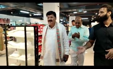 भागलपुर23सितम्बर2023*भागलपुर शहर में आज एफएम माल का उद्घाटन।