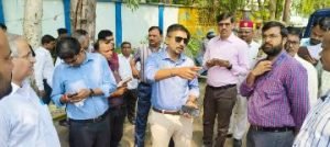 कानपुर नगर30सितम्बर23*प्रवेश मार्गो के सौंदर्यीकरण हेतु डीएम ने वरिष्ठ अधिकारियों के साथ भ्रमण किया