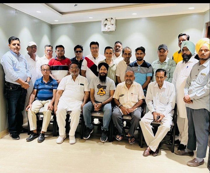 पंजाब 11 सितम्बर 2023* जर्नलिस्ट एसोसिएशन की बैठक में संगठन की मजबूती पर हुआ विचार विमर्श पंजाब 11 सितम्बर 2023* जर्नलिस्ट एसोसिएशन की बैठक में संगठन की मजबूती पर हुआ विचार विमर्श