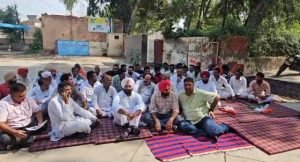 पंजाब 23 अक्टूबर 2023* गांव दौलतपुरा के बस अडडे की जगह पर हुए नाजायज कब्जा हटवाने की मांग