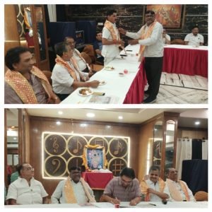 मथुरा 28 अक्टूबर 2023* गिलट आभूषण व्यवसायी समिति रजि0 मथुरा कि कार्यकारिणी सभा की वेठक होटल शीतल रीजेंसी में आयोजित हुयी