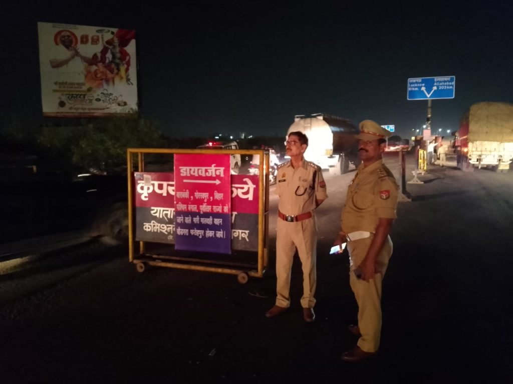 कानपुर2अक्टूबर23*ढाबों व रेस्टोरेंट तक से दी जा रही राजधानी मार्ग के डायवर्सन की जानकारी*