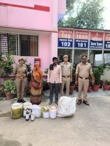 कौशाम्बी03अक्टूबर23*47 लीटर अपमिश्रित शराब के साथ महिला पुरुष गिरफ्तार, पुलिस ने भेजा जेल*