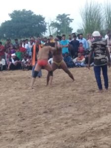 कौशाम्बी09अक्टूबर23*टिकरा गांव का दो दिवसीय मेला और दंगल सकुशल संपन्न*