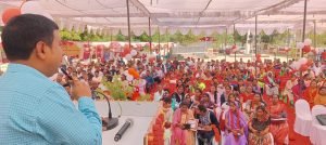 कौशाम्बी25अक्टूबर23*विकास खण्ड कड़ा एवं सरसवॉ के 473 शिक्षकों को टैबलेट किया गया वितरित*