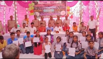 कौशांबी1अक्टूबर23*डीएफओ व ACFद्वारा मनाया गया वांनिकी दिवस हर साल की तरह।