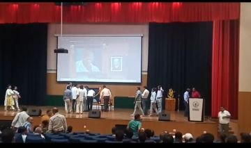 मथुरा2अक्टूबर23*वेटरनरी कॉलेज मथुरा में लाल बहादुर शास्त्री का जन्मदिन न मानकर केवल गाँधी जी जन्मदिन मनाया गया।