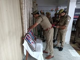 कौशाम्बी2अक्टूबर23*संदीपन घाट थाना में धूमधाम से मनाया गया राष्ट्रपिता महात्मा गांधी और पूर्व प्रधानमंत्री लाल बहादुर शास्त्री की जयंती।* कौशाम्बी2अक्टूबर23*संदीपन घाट थाना में धूमधाम से मनाया गया राष्ट्रपिता महात्मा गांधी और पूर्व प्रधानमंत्री लाल बहादुर शास्त्री की जयंती।*