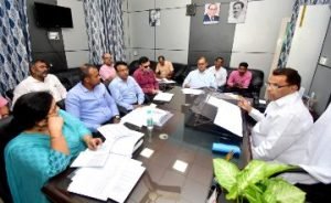 लखनऊ03अक्टूबर23*योजनाओं के पात्र दिव्यांगजन एवं पिछड़ावर्ग के लोगों को जनपद स्तर पर कार्यक्रम आयोजित कर चेक, प्रमाण पत्र या उपकरण वितरित किये जाय