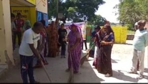 उन्नाव04अक्टूबर23*नागरिकों के नेतृत्व में स्वच्छता के लिए एक तारीख एक घंटा एक साथ