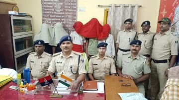 कहलगाँव अनुमण्डल04अक्टूबर23*लूटकांड में बांछित पांच अभियुक्त गिरफ्तार। कहलगाँव अनुमण्डल04अक्टूबर23*लूटकांड में बांछित पांच अभियुक्त गिरफ्तार।