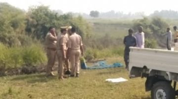 हरदोई07अक्टूबर23*अधेड़ का शव सुखेता नदी के किनारे मिला हत्या की आशंका