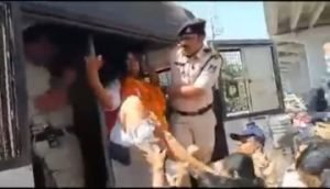 भोपाल10अक्टूबर23*मध्यप्रदेश की डिप्टी कलेक्टर निशा कांवरे विडियो हुआ वायरल*