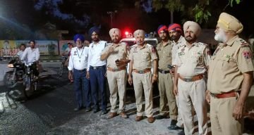 पंजाब 14 अक्टूबर 2023* अग्रसैन चौक पर रात्रि समय पुलिस द्वारा नाकाबंदी जारी