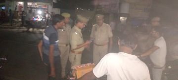 हरदोई15अक्टूबर23*पिहानी बस स्टैंड पर चला संघन चेकिंग अभियान