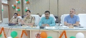 कौशाम्बी18अक्टूबर23*अवैध खनन एवं परिवहन न किया जाए---डीएम -एसपी*