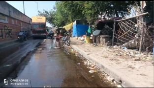 कानपुर18अक्टूबर23*भौती स्थित भारत पेट्रोलियम डिपो के टैंकर से अज्ञात वाहन के टकरा जाने से हुआ छेद