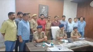 मथुरा21अक्टूबर23* पाइपलाइन से पेट्रोलियम पदार्थ की चोरी करने वाले तीन अभियुक्त पुलिस मुठभेड़ में गिरफ्तार।