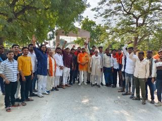 कौशाम्बी23अक्टूबर23*चोरी गए किसान के बैलों को गोकशों ने काटा*