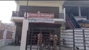 कानपुर नगर27अक्टूबर23*छात्र ने चलाई टीचर पर गोली, टीचर समेत छात्रा हुई घायल