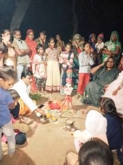 औरैया30अक्टूबर23*दिबियापुर औरैयाधूमधाम से हुआ टेसू झेंझी का विवाह,