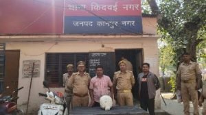 कानपुर नगर30अक्टूबर23*किदवई नगर पुलिस ने शातिर गांजा तस्कर को किया गिरफ्तार