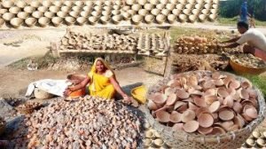 कौशाम्बी31अक्टूबर23*इस दिवाली पर मिट्टी के दियो से रोशन होंगे घर आंगन*