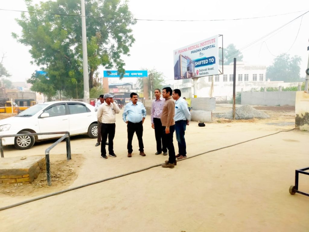 पंजाब03नवम्बर23*अबोहर रेलवे स्टेशन पर चल रहे निर्माण कार्य का निरीक्षण करने पहुंचे पटियाला से अधिकारी
