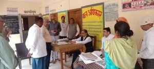 अयोध्या04नवम्बर23*अपर मुख्य निर्वाचन अधिकारी उत्तर प्रदेश ने मतदाता बूथों का किया निरीक्षण