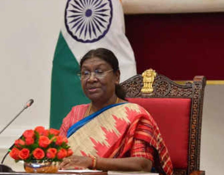 नई दिल्ली17नवम्बर23*राष्ट्रपति कल दो दिवसीय अंतर्राष्ट्रीय सम्मेलन-सह-प्रदर्शनी का उद्घाटन करेंगी: रक्षा मंत्रालय