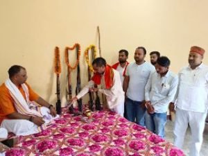 कौशाम्बी04नवम्बर23*शस्त्र और शास्त्र दोनों धर्म रक्षा के लिए आवश्यक्ष कारक- विश्वपति*