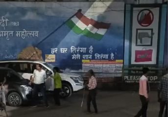 कानपुर देहात07नवम्बर23*दबंगों की दबंगई का वीडियो सोशल मीडिया पर वायरल* कानपुर देहात07नवम्बर23*दबंगों की दबंगई का वीडियो सोशल मीडिया पर वायरल*