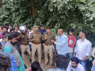 अयोध्या07नवम्बर23*स्विफ्ट डिजायर ने पीछे से बाइक में मारी जोरदार टक्कर अयोध्या07नवम्बर23*स्विफ्ट डिजायर ने पीछे से बाइक में मारी जोरदार टक्कर