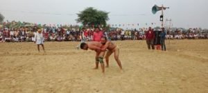 कौशाम्बी10नवम्बर23*चरवा के मदूकी गांव के ऐतिहासिक दंगल में हरेन्द्र रहे चैम्पियन*