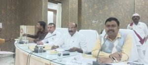 कौशाम्बी16नवम्बर23*जिलाधिकारी ने की जिला व्यापार बन्धु समिति की बैठक*