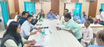 कानपुर नगर18नवम्बर23*डीएम की अध्यक्षता में सम्पूर्ण समाधान दिवस का आयोजन किया गया। कानपुर नगर18नवम्बर23*डीएम की अध्यक्षता में सम्पूर्ण समाधान दिवस का आयोजन किया गया।