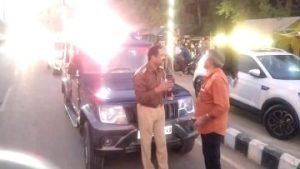 लखनऊ22नवम्बर23*गोमती नगर विस्तार पुलिस ने स्टंटबाजो पर चलाया चेकिंग अभियान, की बड़ी कार्यवाही