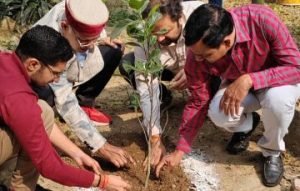 वाराणसी26नवम्बर23*कोल्डरूम कम रिपेनिंग चैम्बर कम डिहाइड्रॉटर का उद्घाटन किया गया।