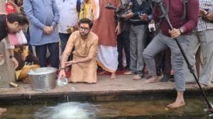 मथुरा27नवम्बर23*आज महाराष्ट्र के पूर्व मुख्यमंत्री उद्धव ठाकरे के पुत्र आदित्य ठाकरे वृंदावन पहुंचे।