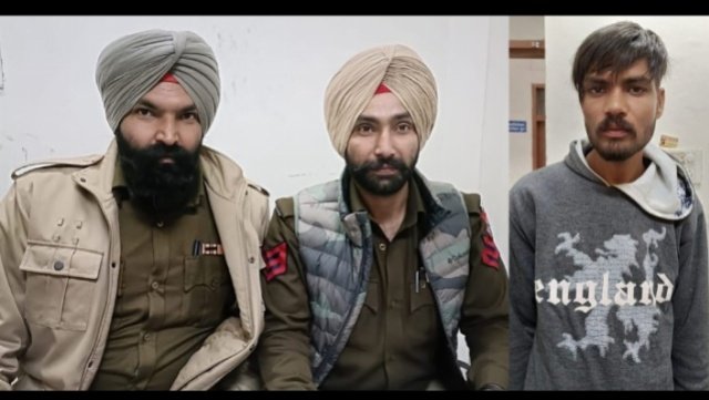 पंजाब 16 दिसंबर 2023* चोरी के मोटरसाईकिल सहित मनदीप सिंह उर्फ मन्नू काबू, पंजाब 16 दिसंबर 2023* चोरी के मोटरसाईकिल सहित मनदीप सिंह उर्फ मन्नू काबू,