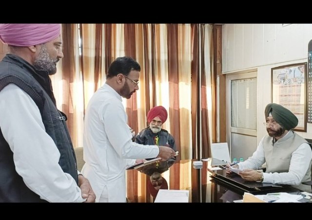 पंजाब 21 दिसंबर 2023* स्टे के बावजूद जमीनी निशानदेही से छेड़छाड़ करने वाले आरोपियों के खिलाफ कार्यवाई की मांग एसडीएम ने शुरू की जांच पंजाब 21 दिसंबर 2023* स्टे के बावजूद जमीनी निशानदेही से छेड़छाड़ करने वाले आरोपियों के खिलाफ कार्यवाई की मांग एसडीएम ने शुरू की जांच