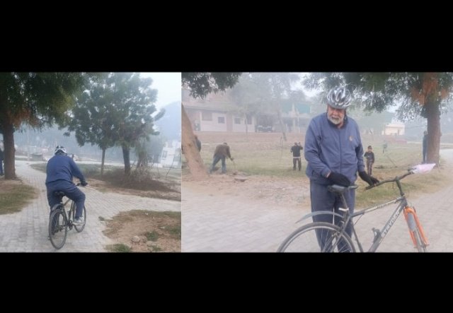 पंजाब 23 दिसंबर 2023* मेयर विमल ठठई साईकिल चलाकर लेते हैं शहर के कार्यों का जायजा पंजाब 23 दिसंबर 2023* मेयर विमल ठठई साईकिल चलाकर लेते हैं शहर के कार्यों का जायजा