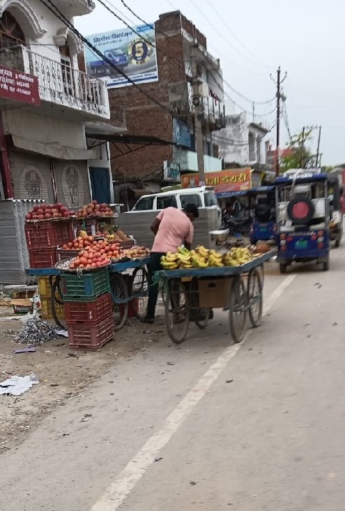 गोण्डा06दिसम्बर23*शासन के आदेश कर्नलगंज के स्थानीय अधिकारियों व पुलिस प्रशासन के सामने बेअसर।*