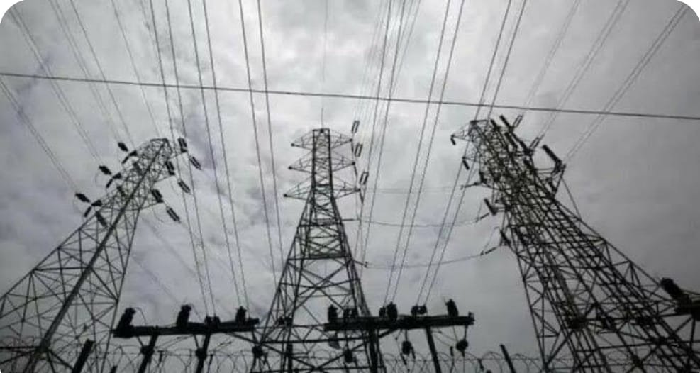 लखनऊ24दिसम्बर23*विद्युत बकायदार सावधान 31 दिसंबर से पहले जल्द करें बिल जमा नहीं तो होगी कार्रवाई.* लखनऊ24दिसम्बर23*विद्युत बकायदार सावधान 31 दिसंबर से पहले जल्द करें बिल जमा नहीं तो होगी कार्रवाई.*