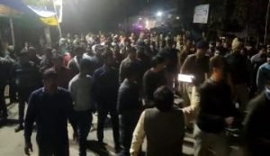 कौशाम्बी30नवम्बर23*शराब के नशे में कार सवार चालक ने बच्चे को कुचला मौत*