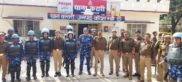 कौशाम्बी12दिसम्बर23*आरएएफ के जवानों के साथ पुलिस ने किया पैदल मार्च* कौशाम्बी12दिसम्बर23*आरएएफ के जवानों के साथ पुलिस ने किया पैदल मार्च*