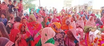 कौशाम्बी17दिसम्बर23*विकसित भारत संकल्प यात्रा कार्यक्रम में लाभार्थियों को वितरित किया प्रमाणपत्र* कौशाम्बी17दिसम्बर23*विकसित भारत संकल्प यात्रा कार्यक्रम में लाभार्थियों को वितरित किया प्रमाणपत्र*