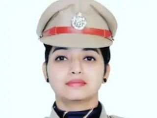 लखनऊ19दिसम्बर23* SP GRP लखनऊ पूजा यादव हटाई गई: