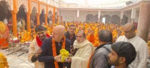 वाराणसी20दिसम्बर23*काशी पहुंचे फिल्म अभिनेता अनुपम खेर, संकट मोचन मंदिर में किया दर्शन पूजन_*